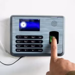 Fitur absensi fingerprint online